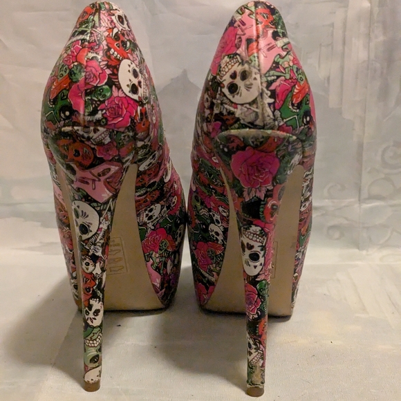 Shoedazzle Tattoo Shoe Size 9 - Picture 2 of 3